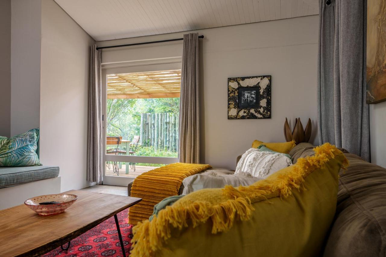 Treebia Self-Catering - Loadshedding Free Lägenhet Plettenberg Bay Exteriör bild